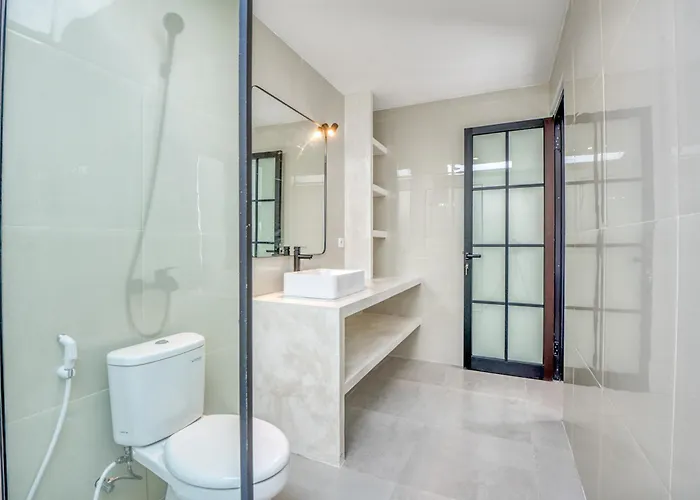 2 Bedroom & Office In The Heart Of Pererenan Canggu