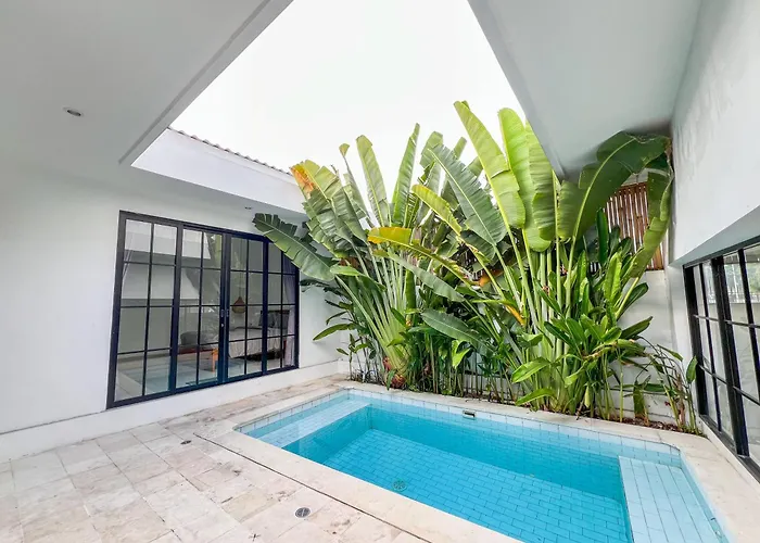 2 Bedroom & Office In The Heart Of Pererenan チャングー